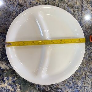 Corelle 8.5 diameter divided plates white 3 plates